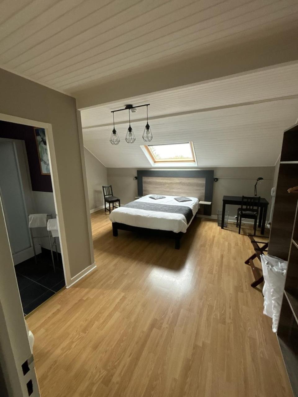 Logis Hotel & Restaurant Le Parcey Εξωτερικό φωτογραφία